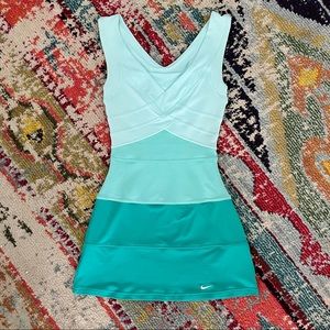 Nike Womens Tennis Dress in XS